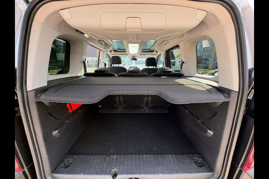 Citroën Berlingo 1.2 PureTech Shine PANO CAMERA STOELVERWARMING FULL OPTIES! GRANTANTIE