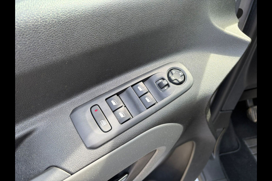 Citroën Berlingo 1.2 PureTech Shine PANO CAMERA STOELVERWARMING FULL OPTIES! GRANTANTIE