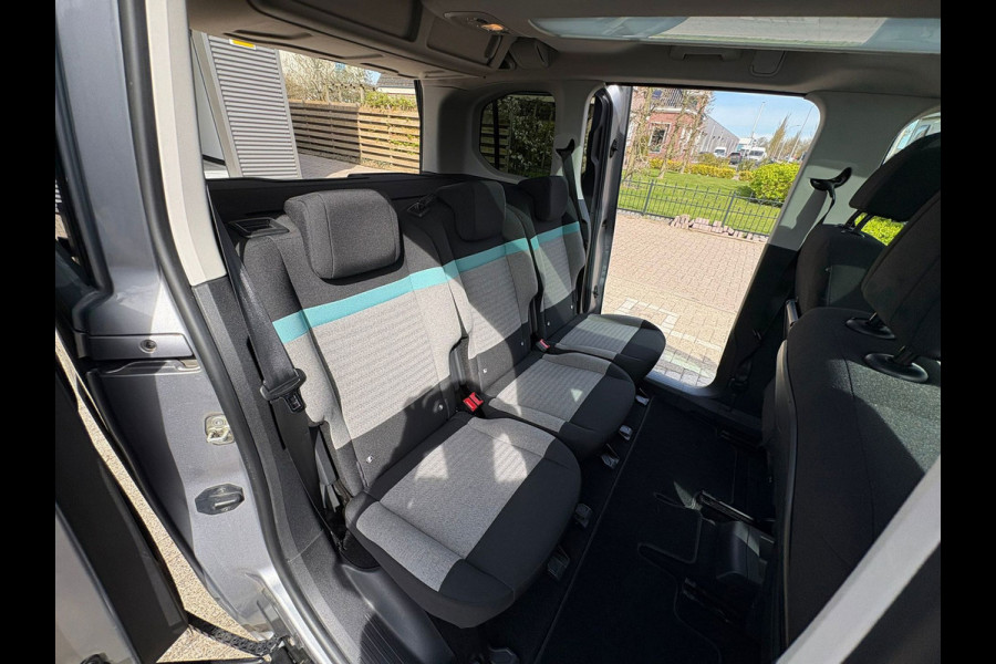 Citroën Berlingo 1.2 PureTech Shine PANO CAMERA STOELVERWARMING FULL OPTIES! GRANTANTIE