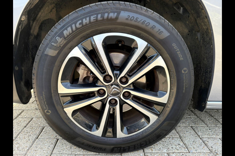 Citroën Berlingo 1.2 PureTech Shine PANO CAMERA STOELVERWARMING FULL OPTIES! GRANTANTIE