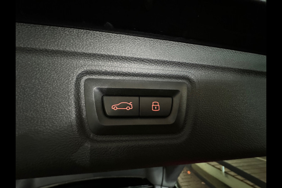 BMW 3 Serie Touring M340i xDrive Pano|Keyle|Laser|Memory|H/K