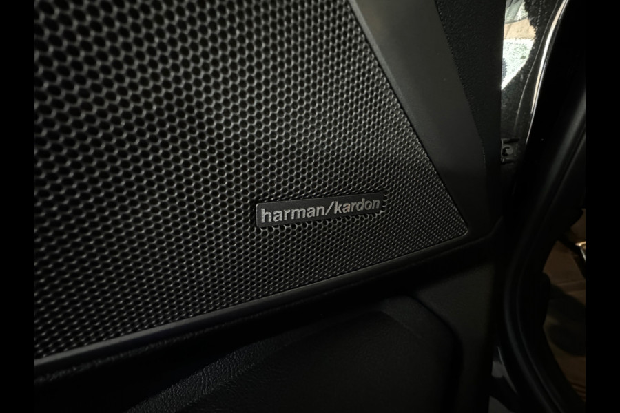 BMW 3-serie 330i High Executive M Sport Pano|HuD|Sfeer|NAP