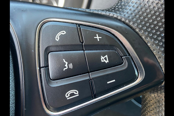 Mercedes-Benz Vito 114 CDI LANG/CAMERA/19INCH/PDC/SIDEBARS