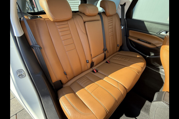 Peugeot 308 SW BWJ 2019 | 1.5HDI 131PK Executive | TREKHAAK | LEER | PANO DAK | PDC 2X | CLIMA | NAVI | CAMERA A |