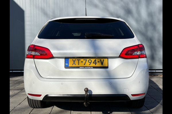 Peugeot 308 SW BWJ 2019 | 1.5HDI 131PK Executive | TREKHAAK | LEER | PANO DAK | PDC 2X | CLIMA | NAVI | CAMERA A |