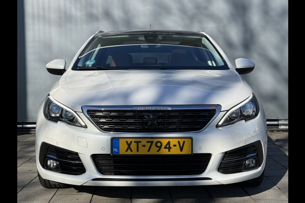 Peugeot 308 SW BWJ 2019 | 1.5HDI 131PK Executive | TREKHAAK | LEER | PANO DAK | PDC 2X | CLIMA | NAVI | CAMERA A |