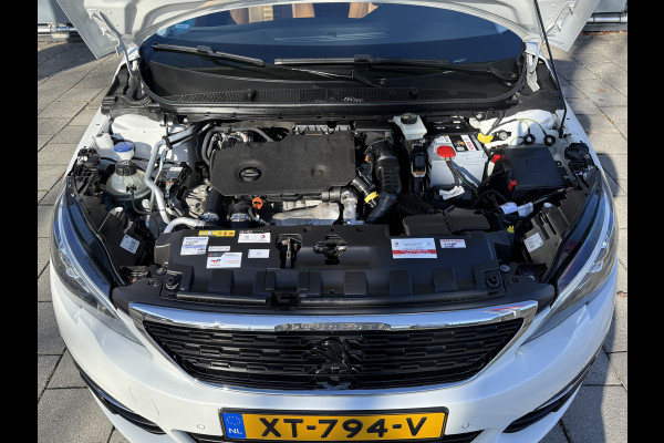 Peugeot 308 SW BWJ 2019 | 1.5HDI 131PK Executive | TREKHAAK | LEER | PANO DAK | PDC 2X | CLIMA | NAVI | CAMERA A |