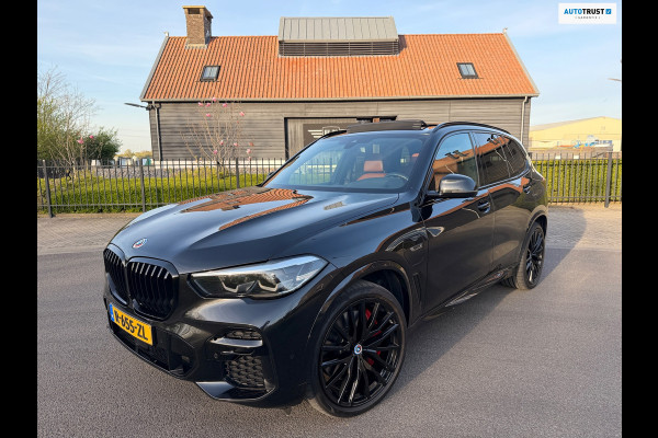 BMW X5 XDrive45e High Executive M-Sport Panoramadak Luchtvering 22"Lm Org-Ned Dealer Auto