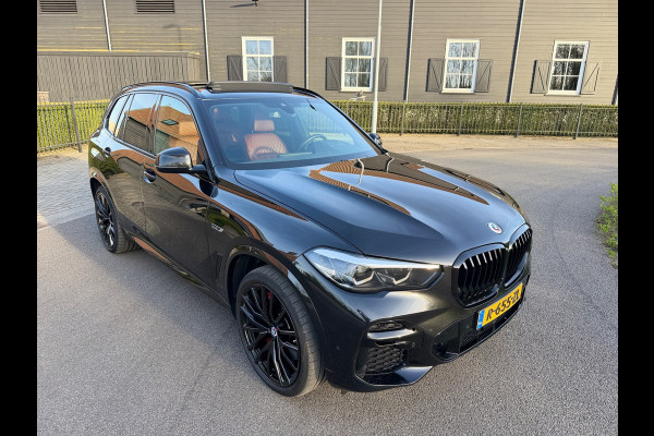 BMW X5 XDrive45e High Executive M-Sport Panoramadak Luchtvering 22"Lm Org-Ned Dealer Auto