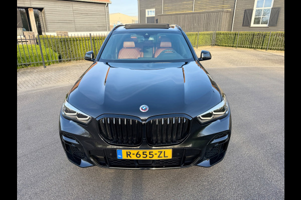 BMW X5 XDrive45e High Executive M-Sport Panoramadak Luchtvering 22"Lm Org-Ned Dealer Auto