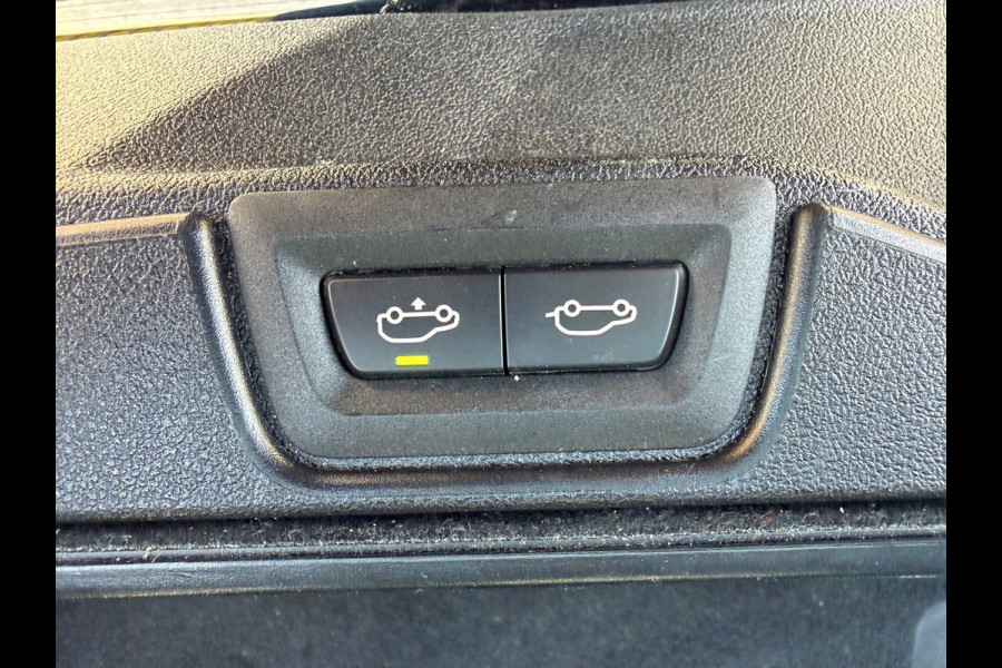 BMW X5 XDrive45e High Executive M-Sport Panoramadak Luchtvering 22"Lm Org-Ned Dealer Auto