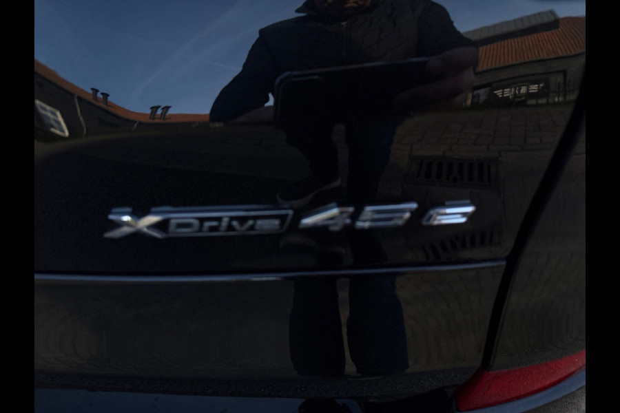BMW X5 XDrive45e High Executive M-Sport Panoramadak Luchtvering 22"Lm Org-Ned Dealer Auto