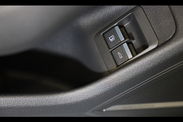 Audi A6 Avant 55 TFSI e Quattro RS6 Look / RS Zetels / Head Up / Carbon / Leder / Memory / B&O / 360 Camera / Open Pano / 22 Inch