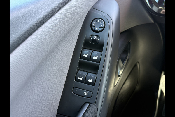 Citroën C4 Spacetourer BWJ 2021 | 1.2T Business AUTOMAAT | TREKHAAK | EL KOFFERKLEP | CAMERA A | 17'' LMV | PDC 2X | PARK PILOT | NAVI | CLIMA |