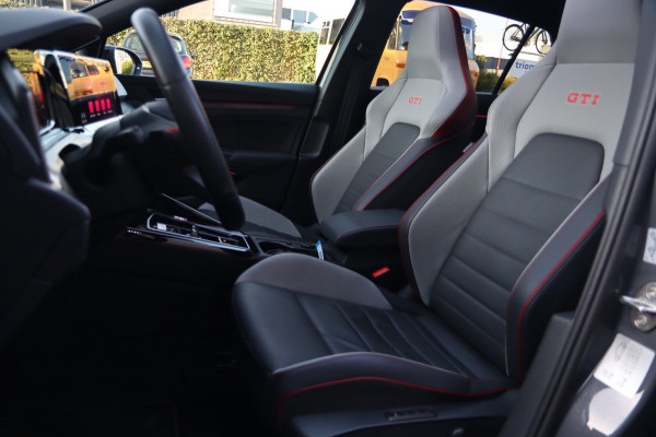 Volkswagen Golf 2.0 TSI GTI Clubsport Nürburgring / PANO / HK / MEMORY / HUD / IQ / ACC / LEDER