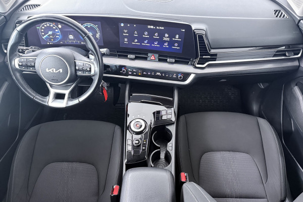 Kia Sportage 1.6 T-GDi Hybrid DynamicLine (TREKHAAK, DIGITALE COCKPIT, CRUISE ADAPTIEF, CAMERA, NAVIGATIE)