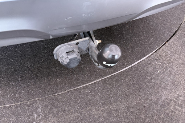 Kia Sportage 1.6 T-GDi Hybrid DynamicLine (TREKHAAK, DIGITALE COCKPIT, CRUISE ADAPTIEF, CAMERA, NAVIGATIE)