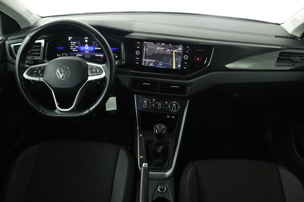Volkswagen Polo 1.0 TSI Life (DIGITALE COCKPIT, NAVIGATIE, CRUISE ADAPTIEF, PARKEERSENSOREN)