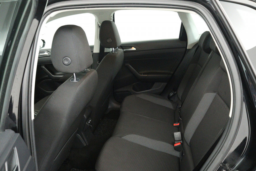 Volkswagen Polo 1.0 TSI Life (DIGITALE COCKPIT, NAVIGATIE, CRUISE ADAPTIEF, PARKEERSENSOREN)