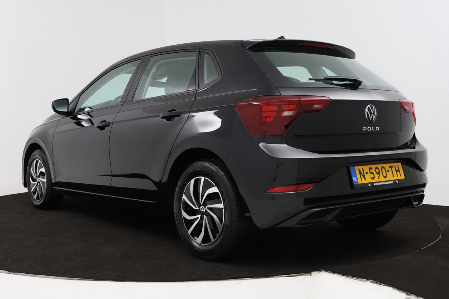 Volkswagen Polo 1.0 TSI Life (NAVIGATIE, CARPLAY, CRUISE CONTROL ADAPTIEF, PARKEERSENSOREN)