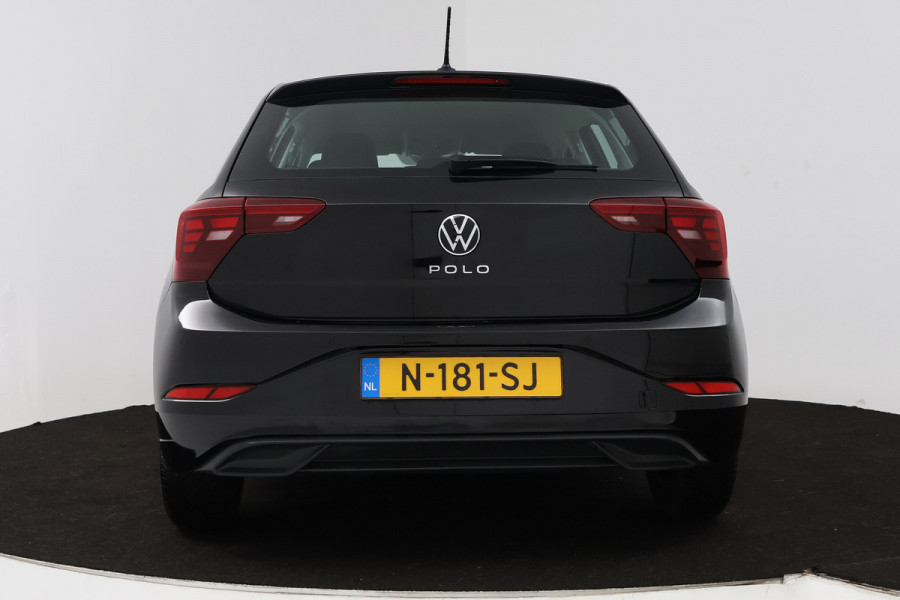 Volkswagen Polo 1.0 TSI Life (PARKEERSENSOREN, DIGITALE COCKPIT, CRUISE ADAPTIEF, CARPLAY)