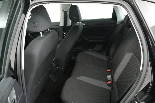 Volkswagen Polo 1.0 TSI Life (PARKEERSENSOREN, DIGITALE COCKPIT, CRUISE ADAPTIEF, CARPLAY)