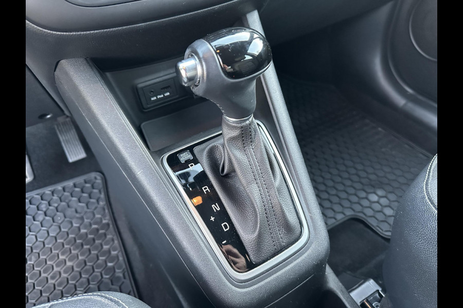 Kia Venga 1.6 CVVT Automaat DynamicPLusLine 1eEig|Navi|Camera|Trekhaak|Cruise