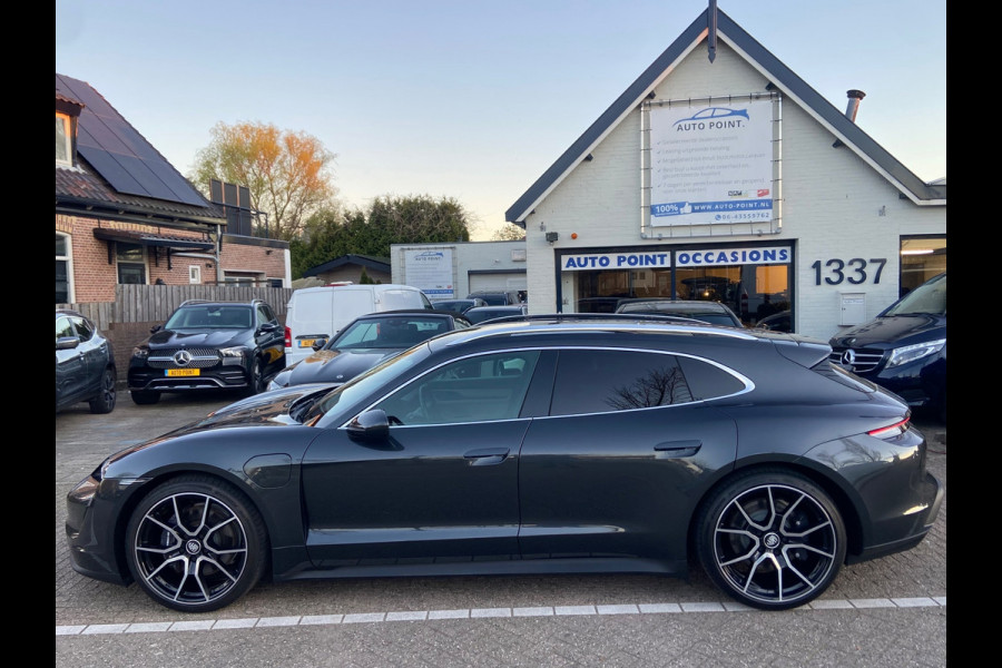 Porsche Taycan Sport Turismo PERFORMANCE 380PK! KRIJT/PANO/PPF/BOSE/LUCHTVERING