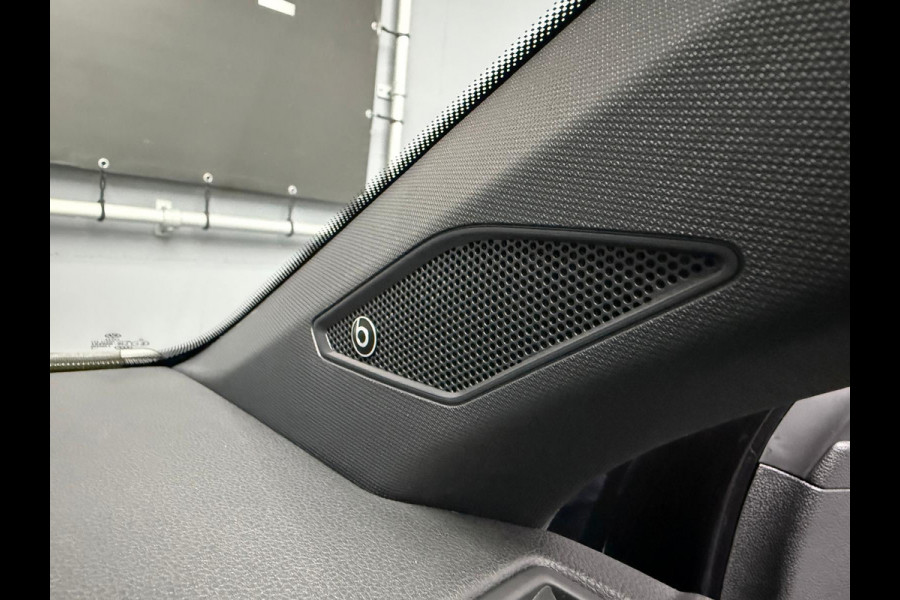 Volkswagen Polo 1.0 TSI R-Line Business