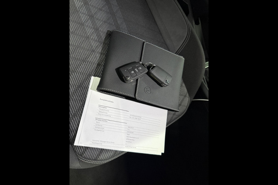 Volkswagen Polo 1.0 TSI R-Line Business