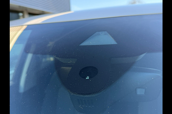 Audi Q3 Sportback 35 TFSI Pro Line S | Automaat 150Pk | Carplay Navi | Climate | Camera | Cruise | 20".