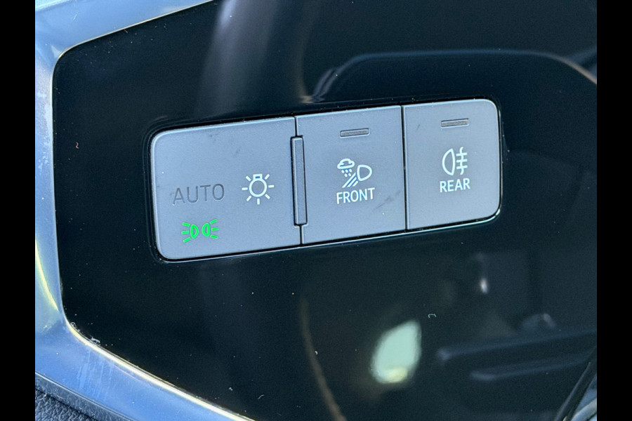 Audi Q3 Sportback 35 TFSI Pro Line S | Automaat 150Pk | Carplay Navi | Climate | Camera | Cruise | 20".