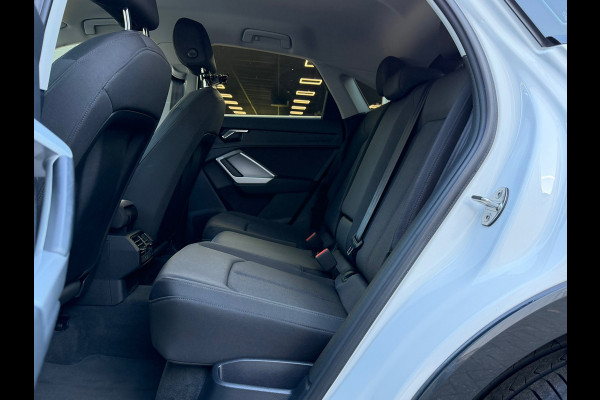 Audi Q3 Sportback 35 TFSI Pro Line S | Automaat 150Pk | Carplay Navi | Climate | Camera | Cruise | 20".