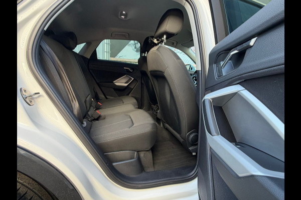Audi Q3 Sportback 35 TFSI Pro Line S | Automaat 150Pk | Carplay Navi | Climate | Camera | Cruise | 20".