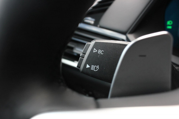 BMW X5 XDrive45e High Executive / HEAD- UP / 4WIELBESTURING / LUCHTVERING / DRIVING ASSISANT / MENORY COMFORT- SEATS / PANO- DAK