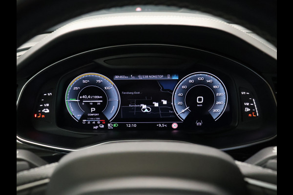 Audi Q8 60 TFSI e quattro Competition [SCHUIFDAK, RS STOELEN, B&O, TREKHAAK, APPLE CARPLAY, MEMORY SEATS, HEAD-UP, LEDEREN SPORTSTOELEN, STOELVERKOELING, STUURVERWARMING, 360 CAMERA, ADAPTIVE CRUISE, NIEUWSTAAT]