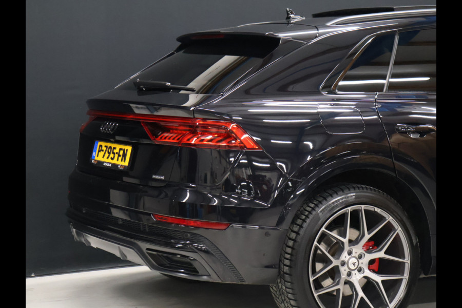 Audi Q8 60 TFSI e quattro Competition [SCHUIFDAK, RS STOELEN, B&O, TREKHAAK, APPLE CARPLAY, MEMORY SEATS, HEAD-UP, LEDEREN SPORTSTOELEN, STOELVERKOELING, STUURVERWARMING, 360 CAMERA, ADAPTIVE CRUISE, NIEUWSTAAT]