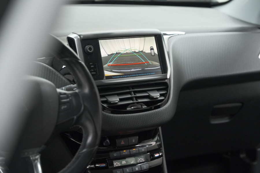 Peugeot 208 PureTech 110 Tech Edition | Camera | Apple Carplay | Parkeersensoren
