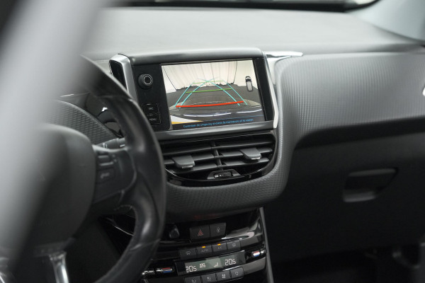 Peugeot 208 PureTech 110 Tech Edition | Camera | Apple Carplay | Parkeersensoren