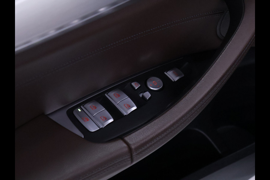 BMW iX3 High Executive 80 kWh [SCHUIFDAK, 360° CAMERA, APPLE CARPLAY, ANDROID AUTO, HARMAN KARDON, STOELVERWARMING, MEMORY SEATS, NIEUWSTAAT]