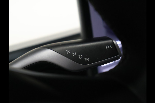 Tesla Model Y RWD 58 kWh [AUTOPILOT, TREKHAAK AFNEEMBAAR, PANORAMADAK, STUURVERWARMING, STOELVERWARMING, CAMERA, ELEKTRISCHE ACHTERKLEP, PDC V+A, VOL LEDER, CRUISE CONTROL, NIEUWSTAAT]