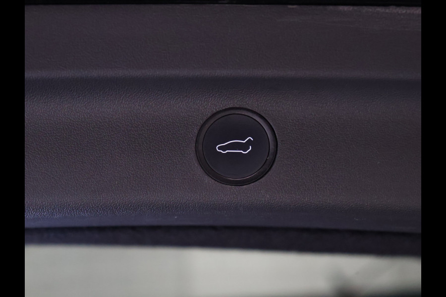 Tesla Model Y RWD 58 kWh [AUTOPILOT, TREKHAAK AFNEEMBAAR, PANORAMADAK, STUURVERWARMING, STOELVERWARMING, CAMERA, ELEKTRISCHE ACHTERKLEP, PDC V+A, VOL LEDER, CRUISE CONTROL, NIEUWSTAAT]