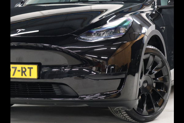 Tesla Model Y RWD 58 kWh [AUTOPILOT, TREKHAAK AFNEEMBAAR, PANORAMADAK, STUURVERWARMING, STOELVERWARMING, CAMERA, ELEKTRISCHE ACHTERKLEP, PDC V+A, VOL LEDER, CRUISE CONTROL, NIEUWSTAAT]