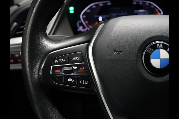 BMW 1-serie 120i Executive Edition [HARMAN/KARDON, APPLE CARPLAY, ANDROID, ADAPTIVE CRUISE CONTROL, CAMERA, CLIMATE CONTROL, NIEUWSTAAT]