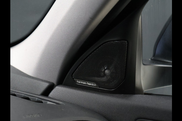 BMW 1-serie 120i Executive Edition [HARMAN/KARDON, APPLE CARPLAY, ANDROID, ADAPTIVE CRUISE CONTROL, CAMERA, CLIMATE CONTROL, NIEUWSTAAT]