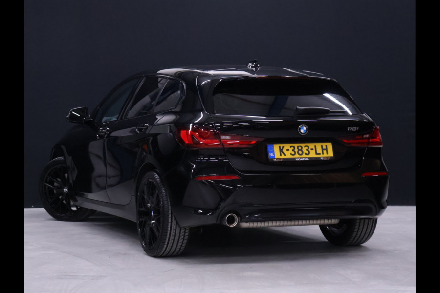 BMW 1-serie 118i M Sport [SFEERVERLICHTING, APPLE CARPLAY, ANDROID AUTO, STOELVERWARMING, M SPORTSTUUR, CRUISE CONTROL, NIEUWSTAAT]