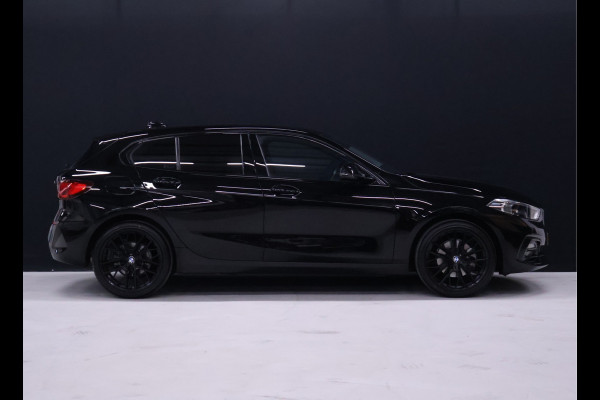 BMW 1-serie 118i M Sport [SFEERVERLICHTING, APPLE CARPLAY, ANDROID AUTO, STOELVERWARMING, M SPORTSTUUR, CRUISE CONTROL, NIEUWSTAAT]