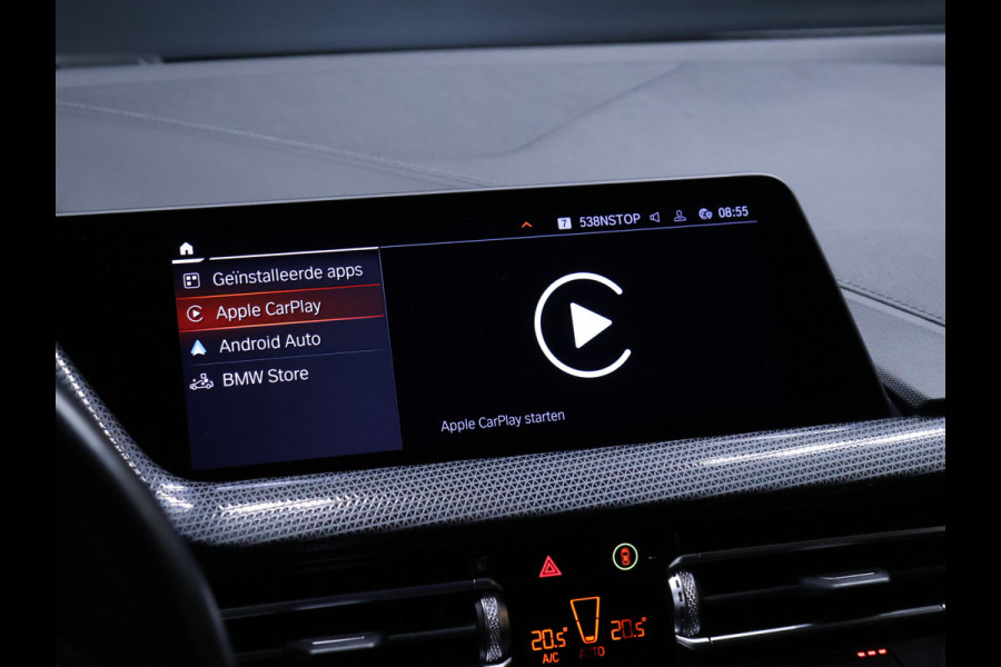 BMW 1-serie 118i M Sport [SFEERVERLICHTING, APPLE CARPLAY, ANDROID AUTO, STOELVERWARMING, M SPORTSTUUR, CRUISE CONTROL, NIEUWSTAAT]