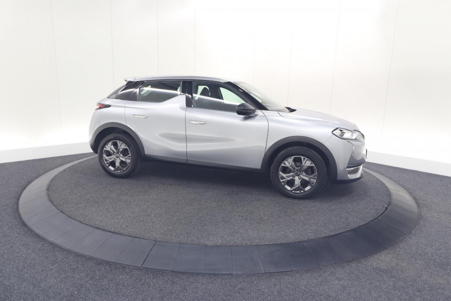 DS DS 3 Crossback PureTech 100 Montmartre | Parkeersensoren | Apple Carplay | Allseason Banden | Navigatie | Climate Control