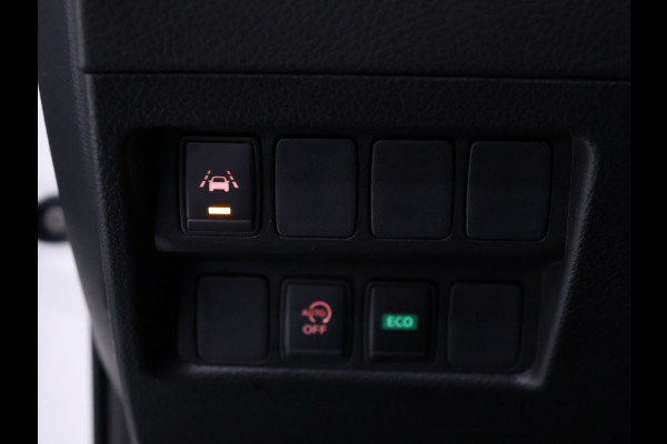 Nissan QASHQAI 1.3 DIG-T Premium Edition [360° CAMERA, PANORAMADAK, STOELVERWARMING, ELEKTRISCHE STOELEN, BLUETOOTH, CRUISE CONTROL, LANE ASSIST, NIEUWSTAAT]